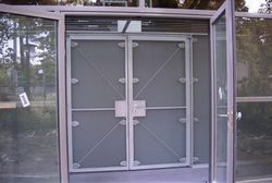 Prallwand Glas 3